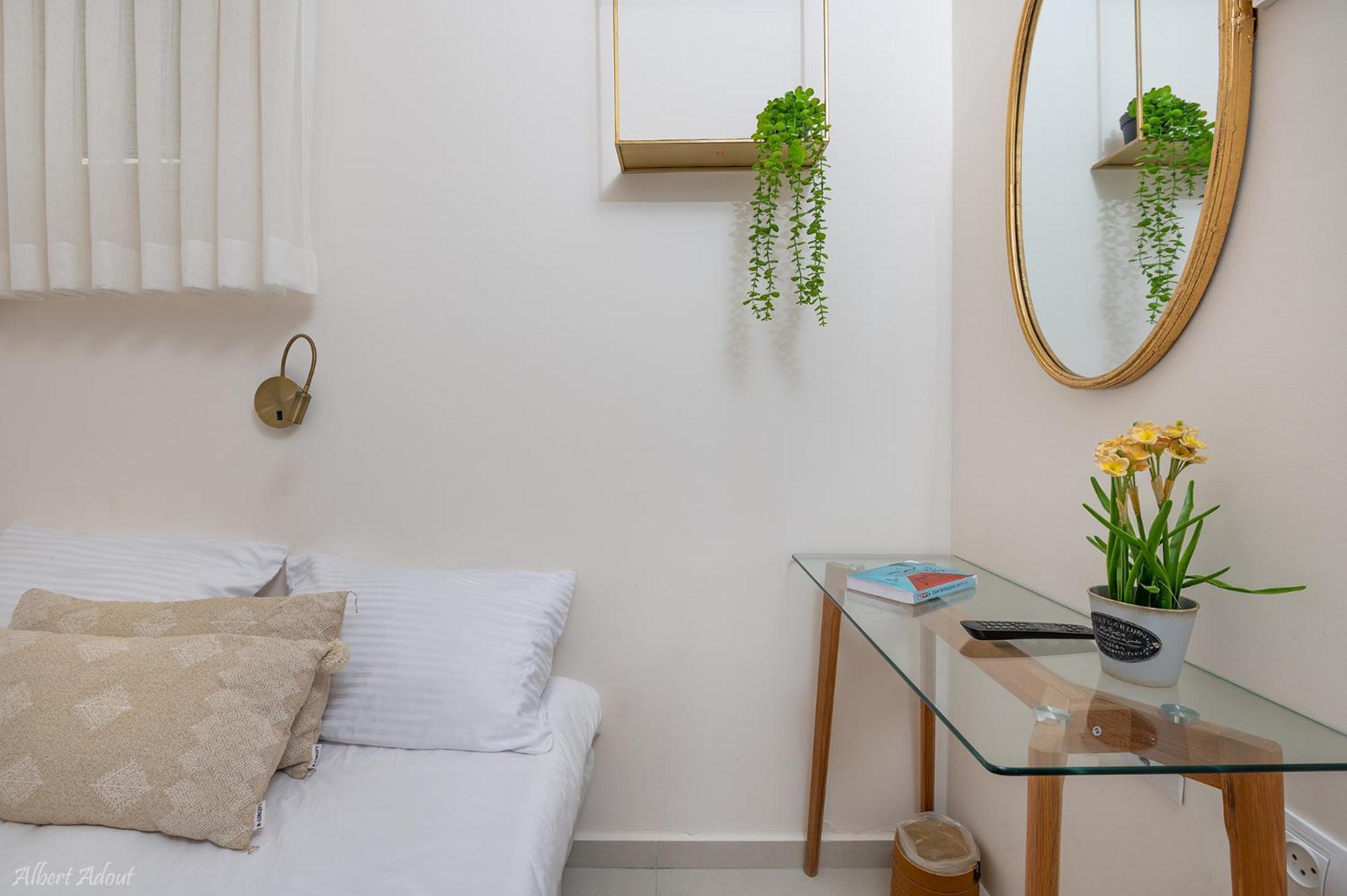 Mina'S Suites - קיסריה Bagian luar foto
